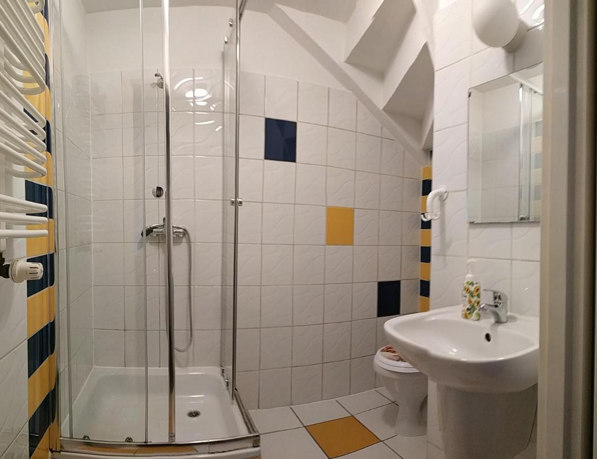 Hotelik Villa 莱格尼察 外观 照片